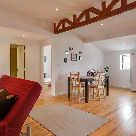 アパート Charming 3 Bedroom At Penha Franca